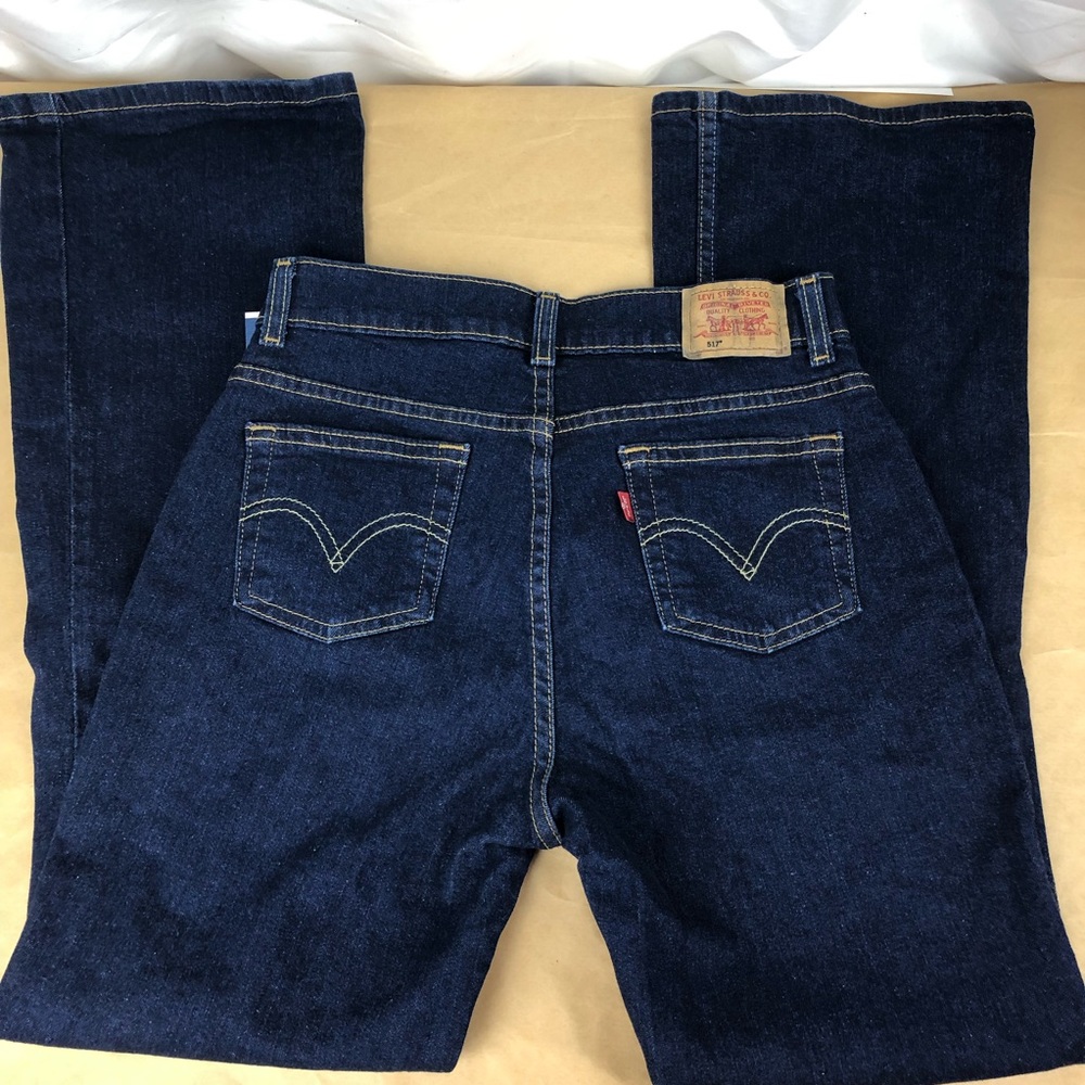 Levi Jean - Picture 3 of 5